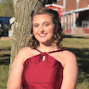 Meet your Posher, Olivia